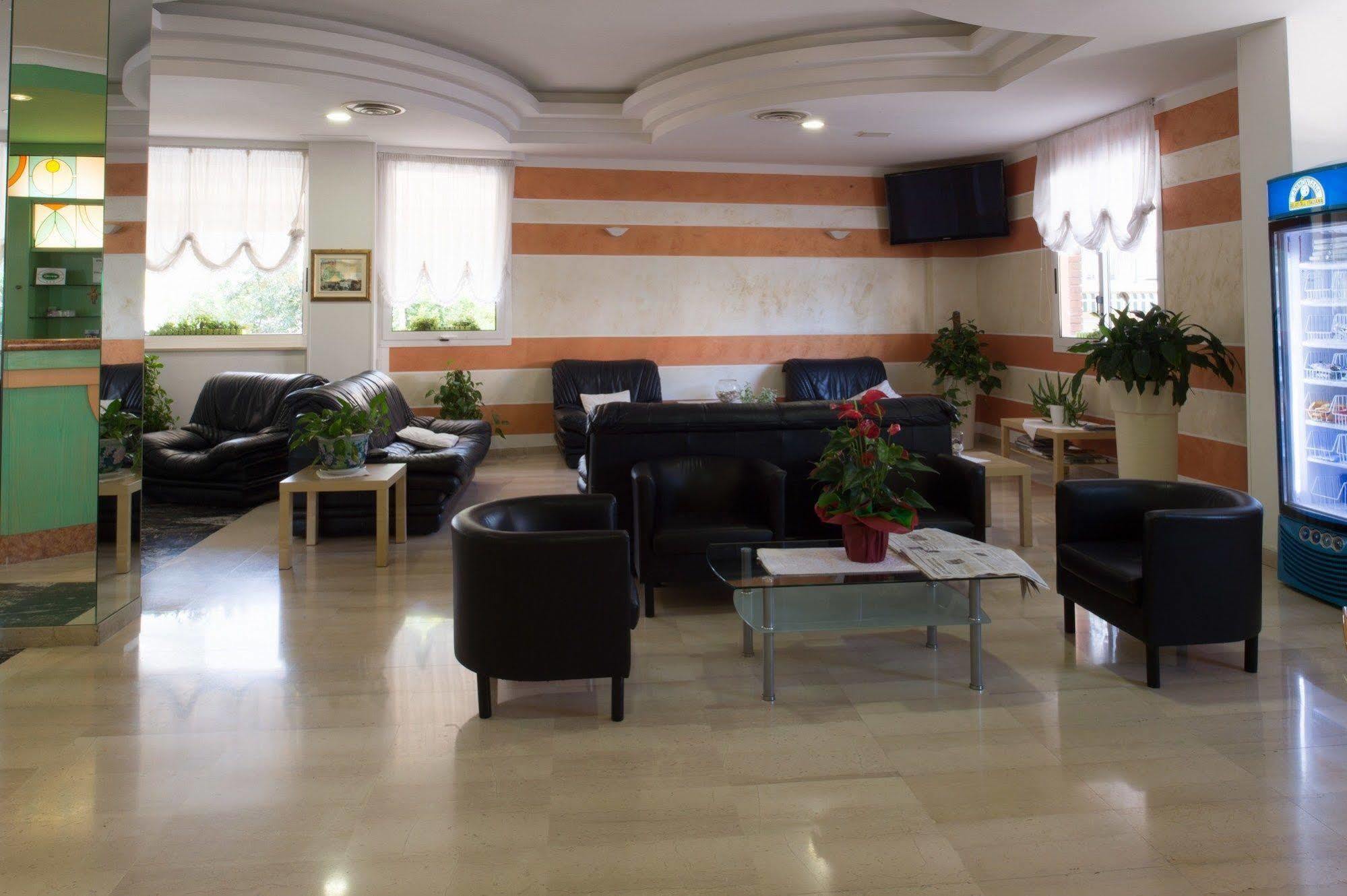 Hotel Venezuela Lido di Jesolo Esterno foto