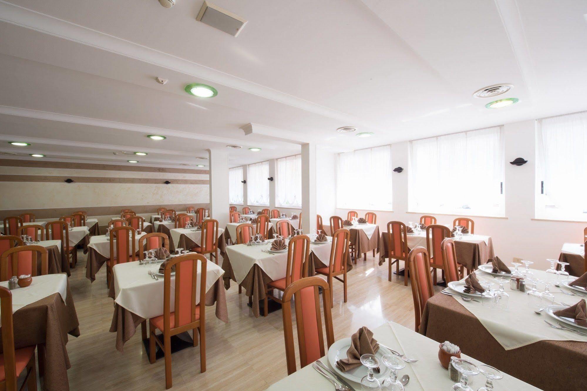 Hotel Venezuela Lido di Jesolo Esterno foto